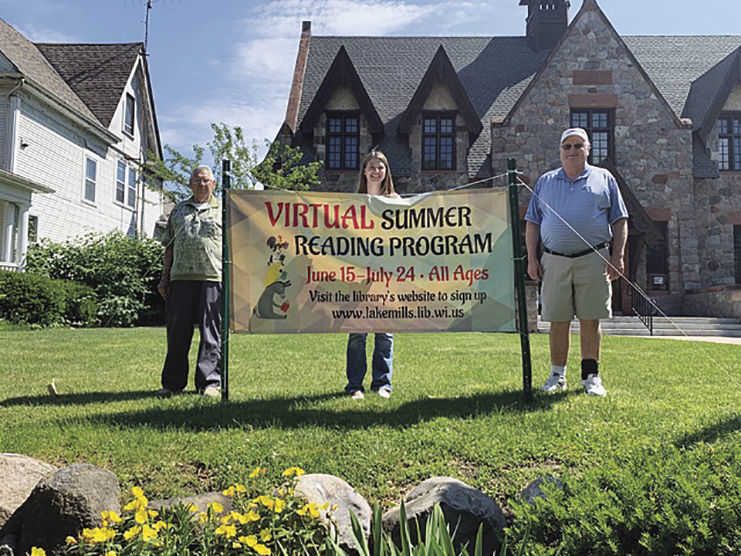 Optimists donate to VIRTUAL Summer library program